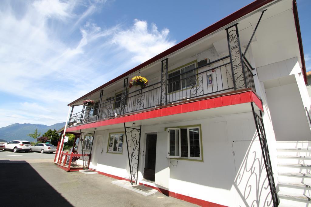 Harrison Spa Motel Harrison Hot Springs Ngoại thất bức ảnh