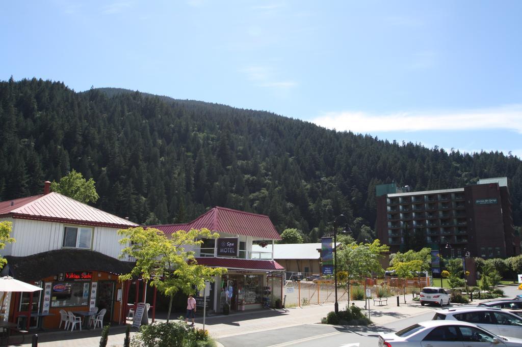 Harrison Spa Motel Harrison Hot Springs Ngoại thất bức ảnh