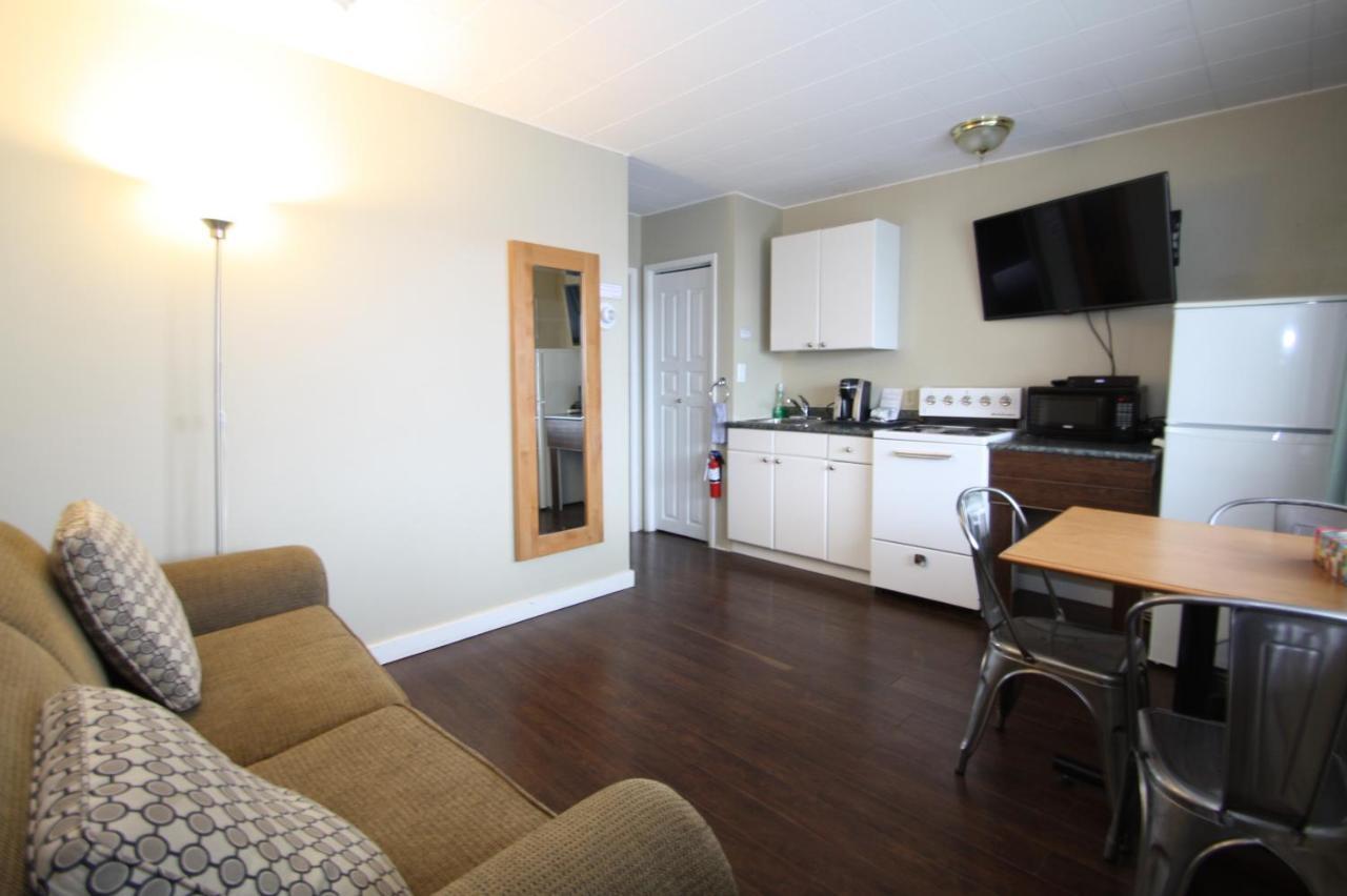 Harrison Spa Motel Harrison Hot Springs Ngoại thất bức ảnh