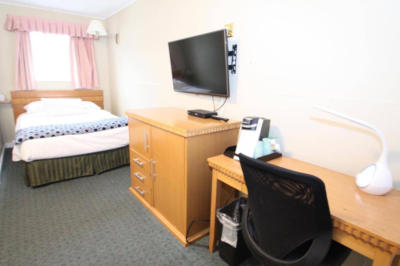 Harrison Spa Motel Harrison Hot Springs Ngoại thất bức ảnh